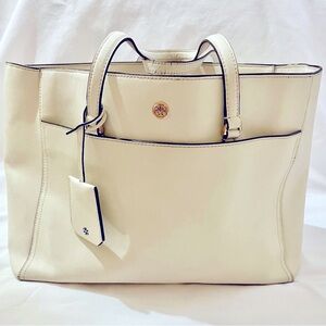Tory Burch large tote - multi pocket some stains and ware on the straps
